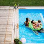 Worauf Familien beim Poolkauf achten sollten